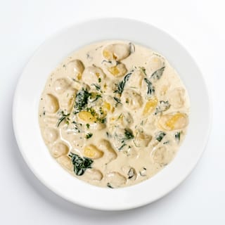 Gnocchi al Formaggi e Spinaci