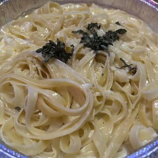 Fettuccine Alfredo